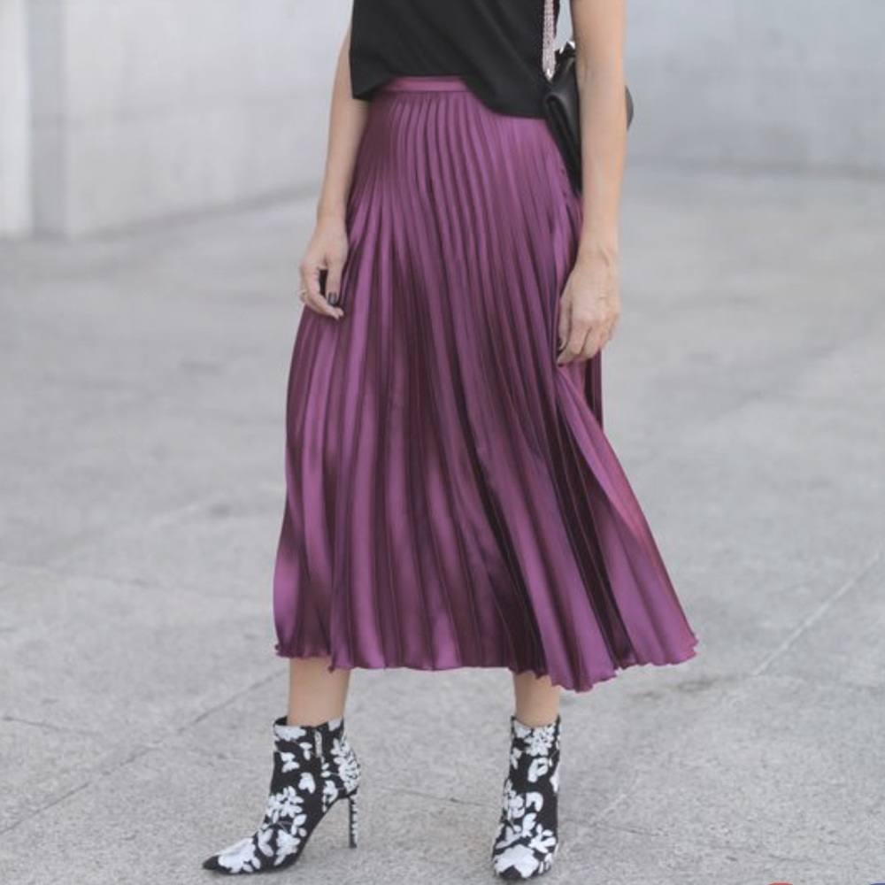 Pleated Magenta Maxi Skirt